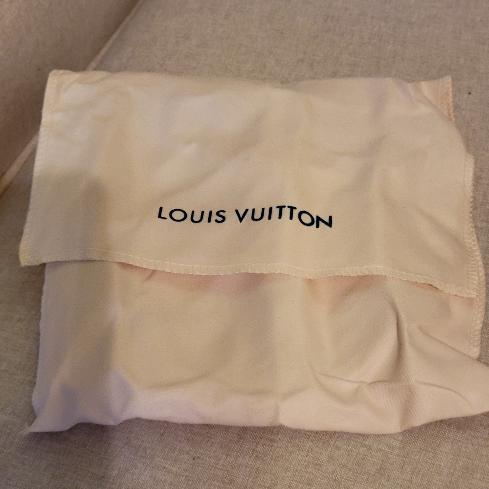 Hat - Picture 5 of 5